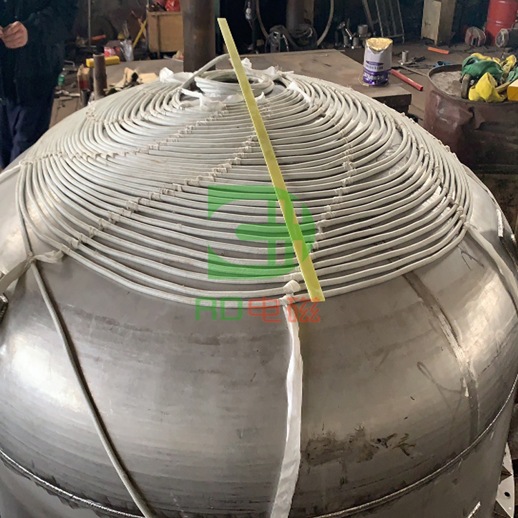 不銹鋼化工反應釜電磁加熱